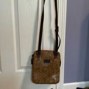 Relic handbag NWOT